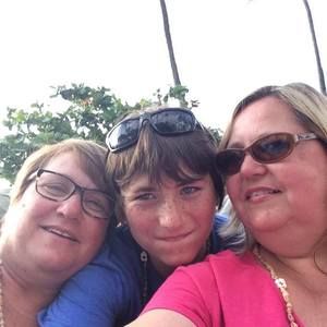 Meet your Posher, Caryl